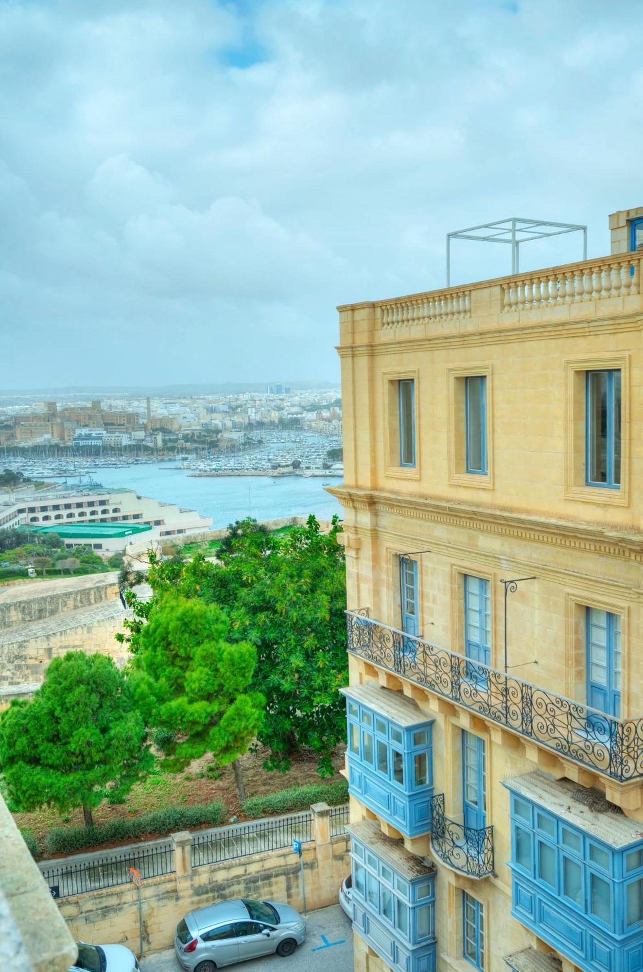 Charming 3 Storey Apartment In Valletta Centre, Ngri1-1 Экстерьер фото